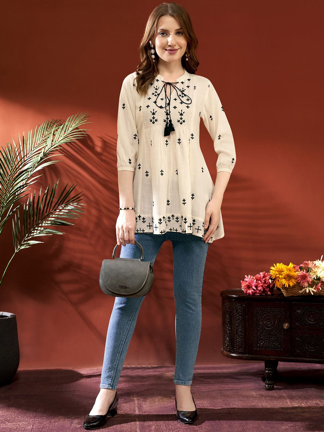 Women Embroidered Tie-Up Neck Above Knee Kurta