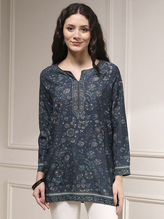 Women Ethnic Motifs Printed Kurti